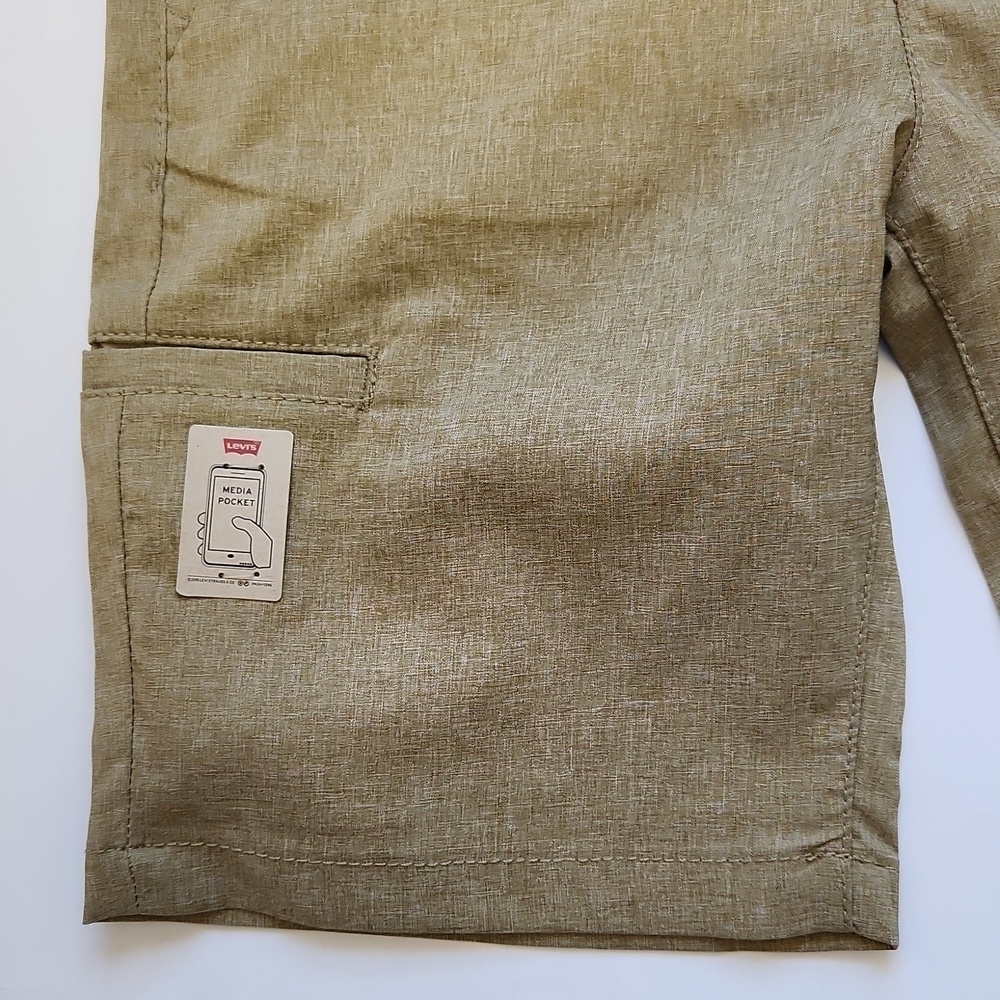 Levi's 511 Boys Size 10 Reg Slim Performance Shorts - Picture 3 of 11